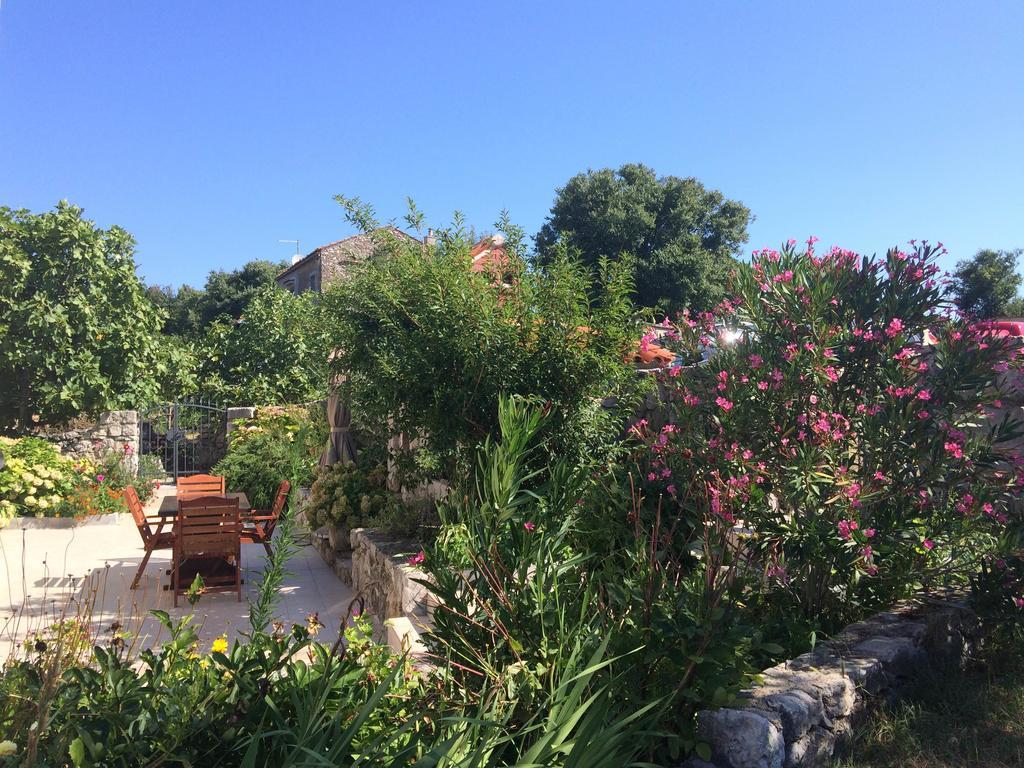 Apartments Vodaric Loznati Cres Zewnętrze zdjęcie